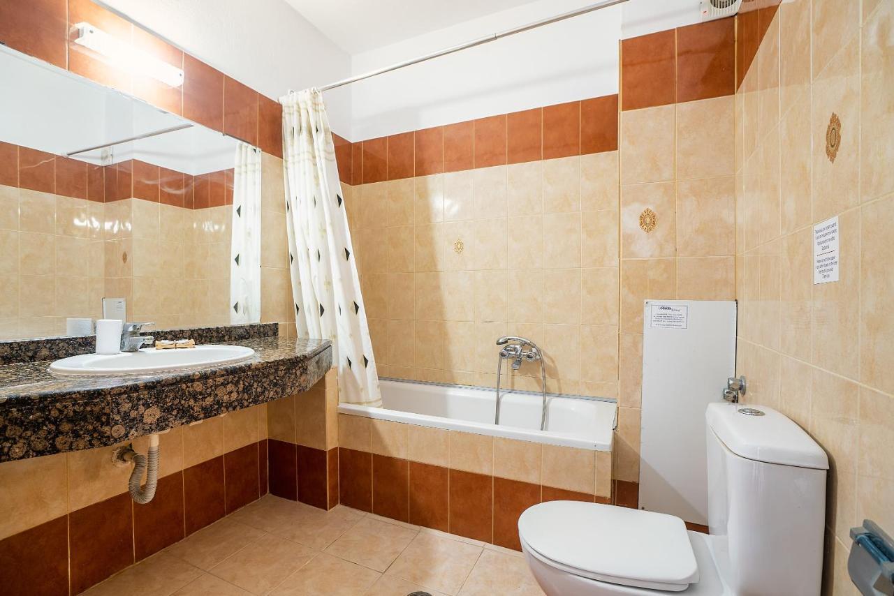 Livadia Beach Suite Екстер'єр фото