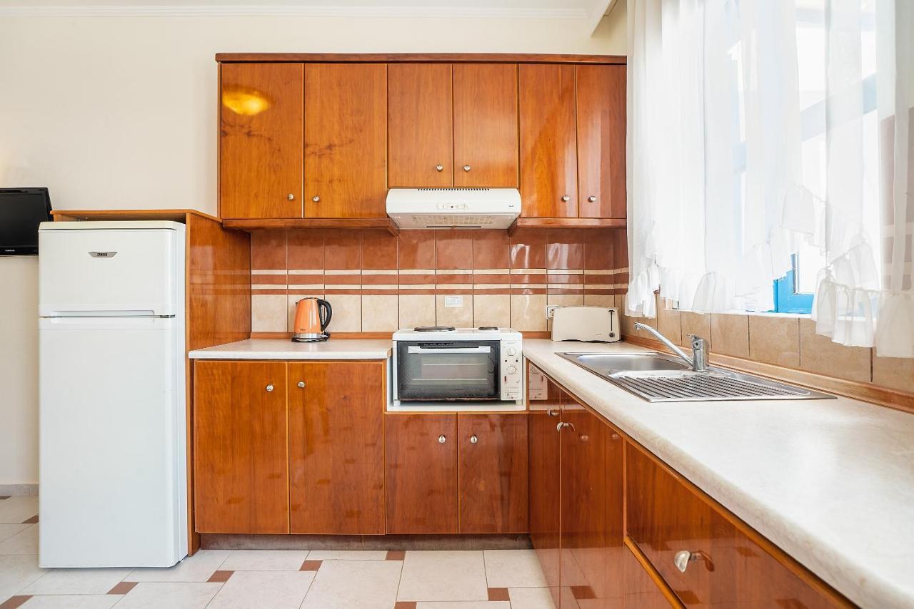 Livadia Beach Suite Екстер'єр фото
